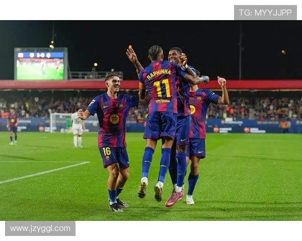 巴萨争冠主动权出现波动,对联赛走势形成制约 巴萨争冠主动权出现波动,对联赛走势形成制约